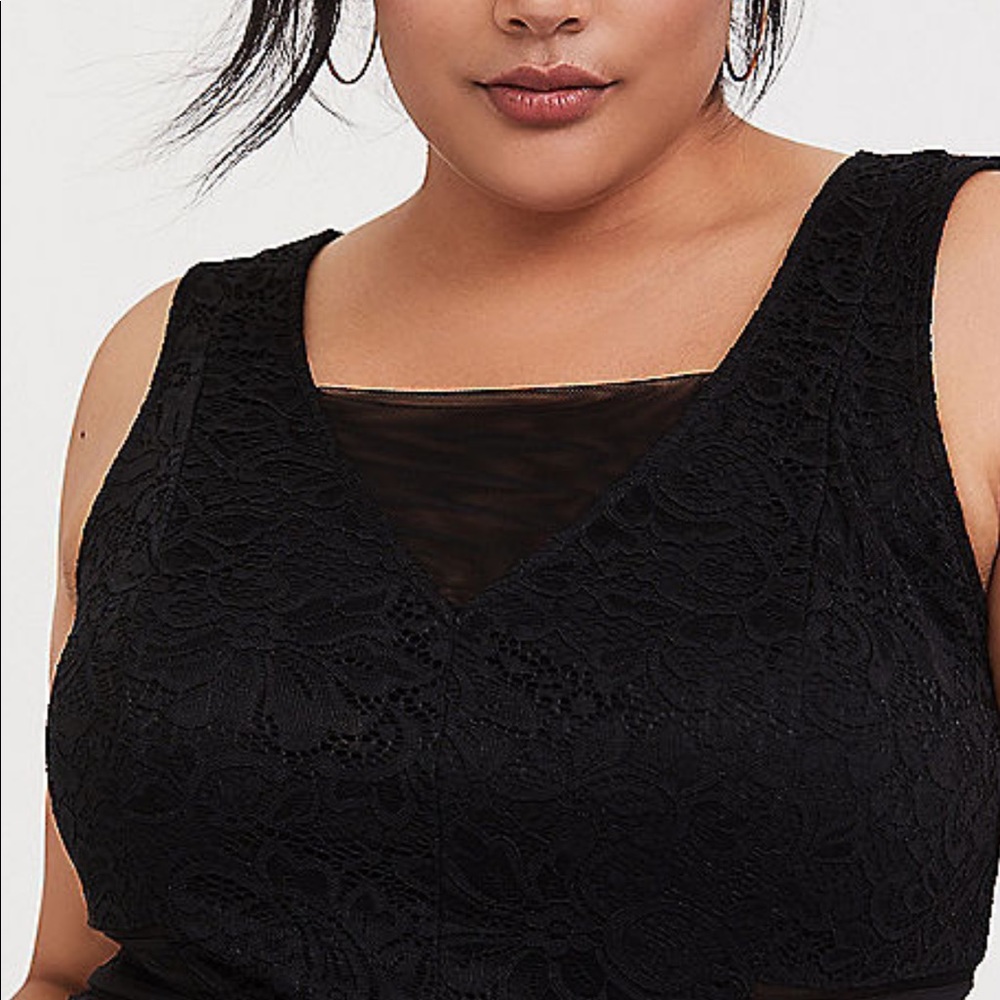 Black short sleeve long dress